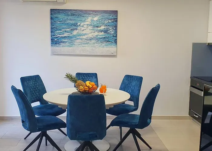 Jass Next To Mall Of * 斯普利特