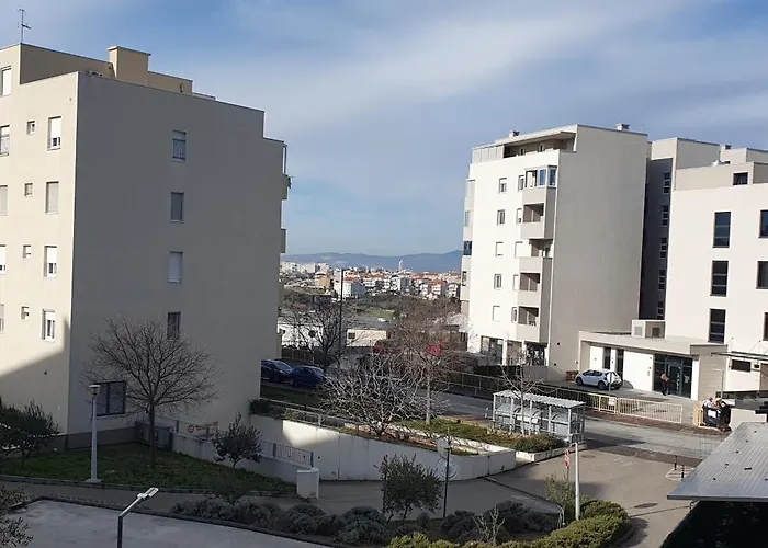 Jass Next To Mall Of 公寓 斯普利特