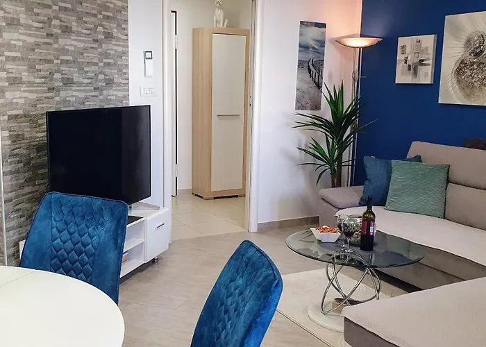 公寓 Jass Next To Mall Of *